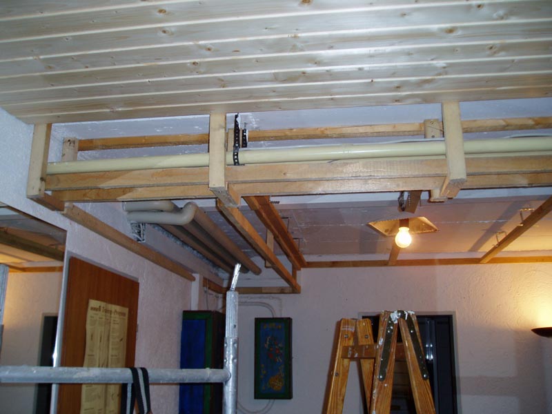 Montage Holzdecke Foto 07