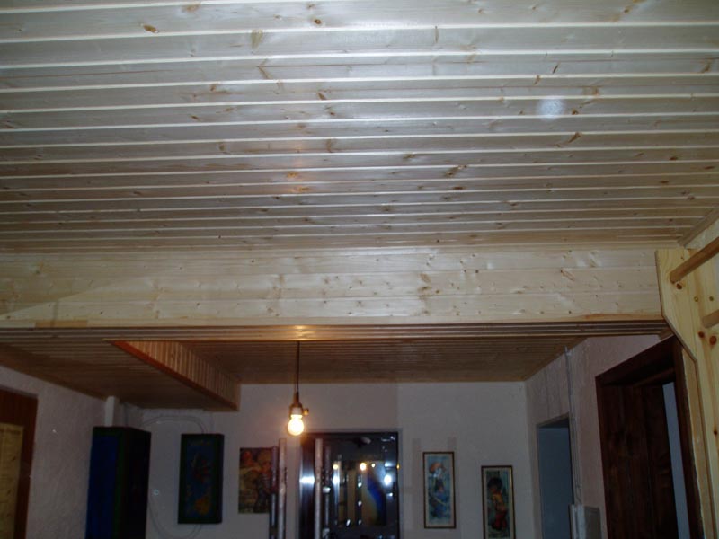 Montage Holzdecke Foto 15