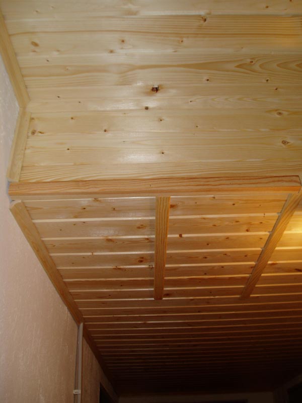 Montage Holzdecke Foto 22