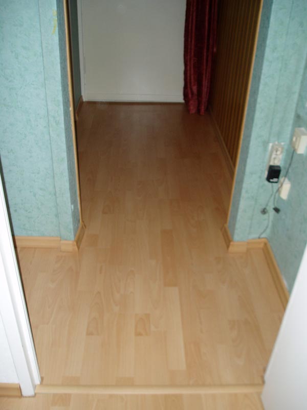 Laminat-Verlegung Foto 10